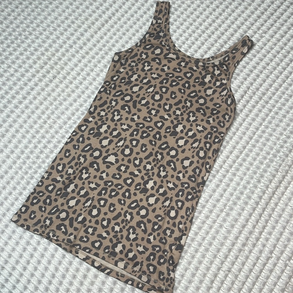 Cheetah print tank top medium tan